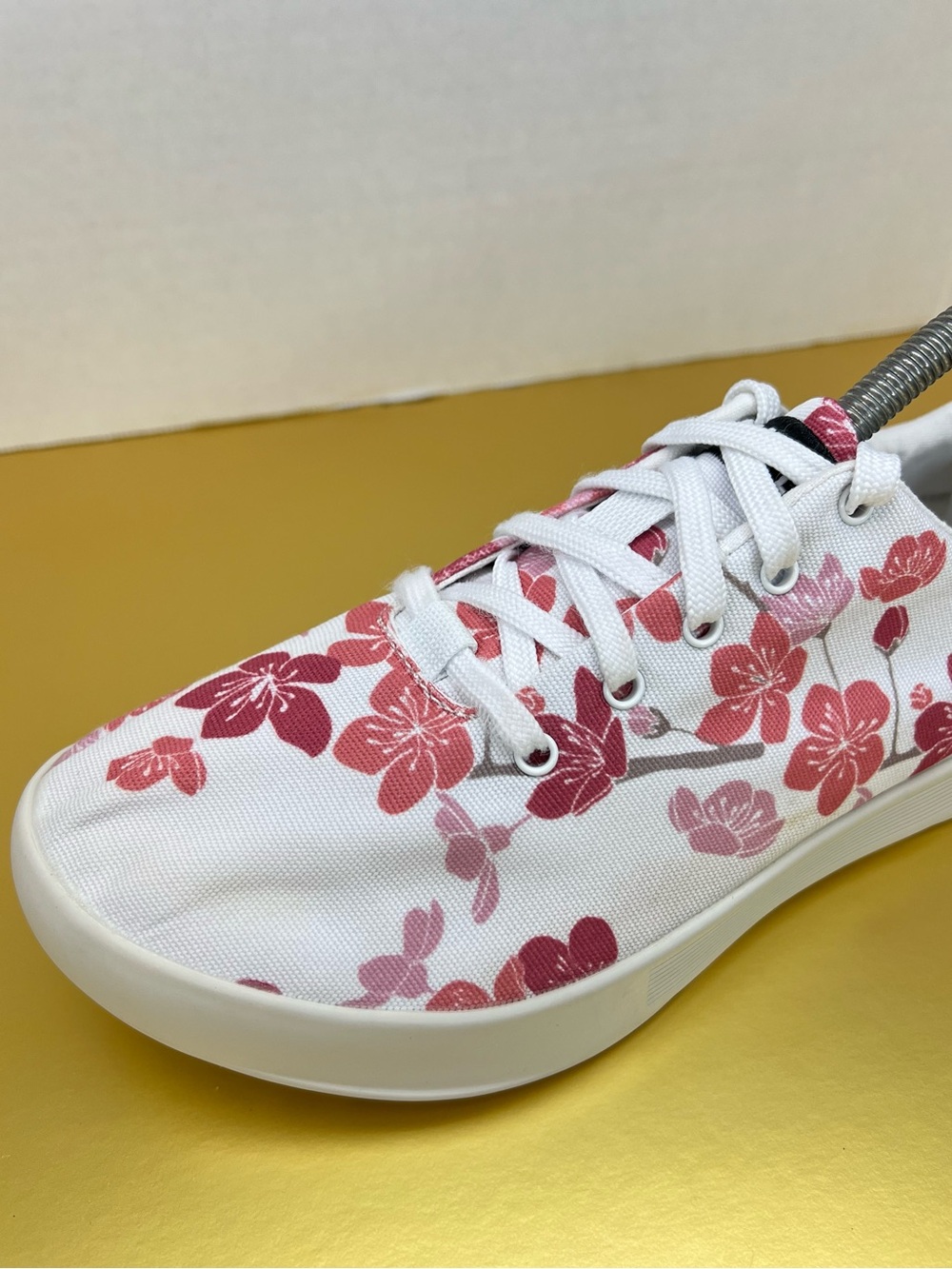 Nobull Canvas Trainer Low Cherry Blossom Sneakers WMNS 8.5 Very Clean NO INSOLES - Picture 10 of 15